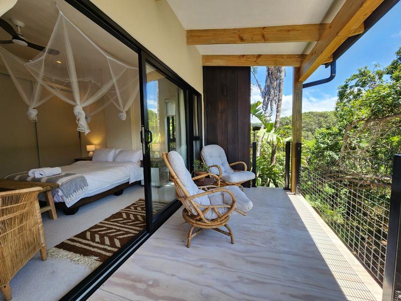 To Let 4 Bedroom Property for Rent in Keurboomstrand Western Cape